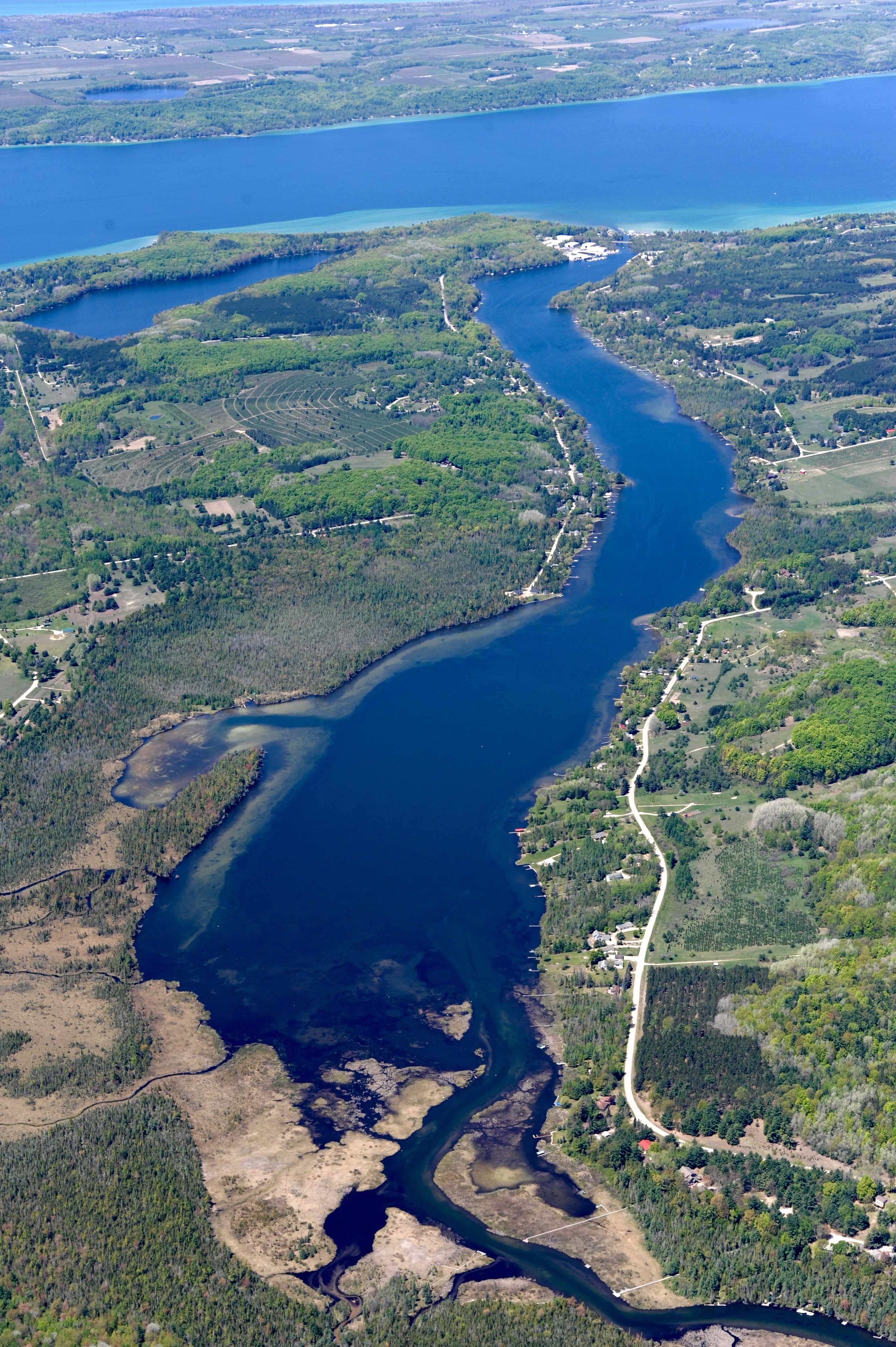 Clam Lake E-W 7589