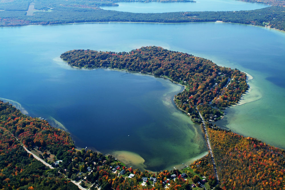 Counties » Grand Traverse » Duck Lake Peninsula Fall Panoramic NESW