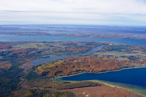 Clam Lake Fall 6703 E-W