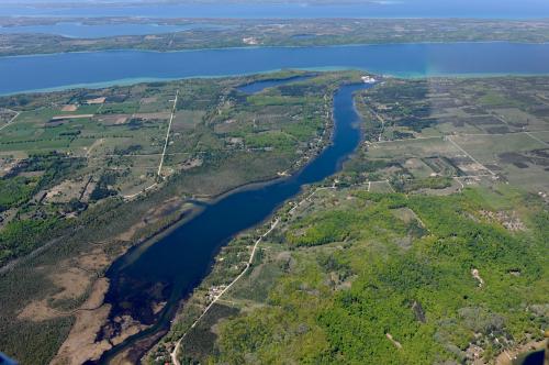 Clam Lake E-W 7590