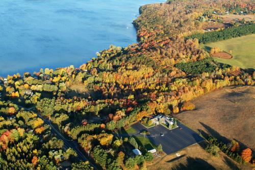 Long Lake fall 27 Nick Boujalis